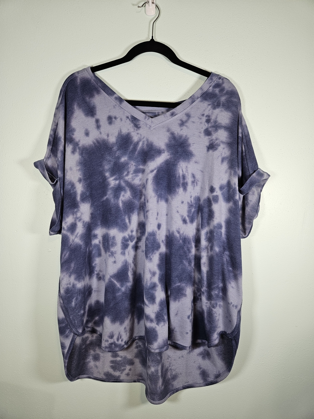 Tie-Dye V-Neck Relaxed Top - Blue